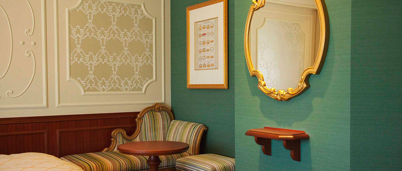 castle-room